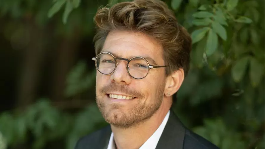 Photo of David Henning