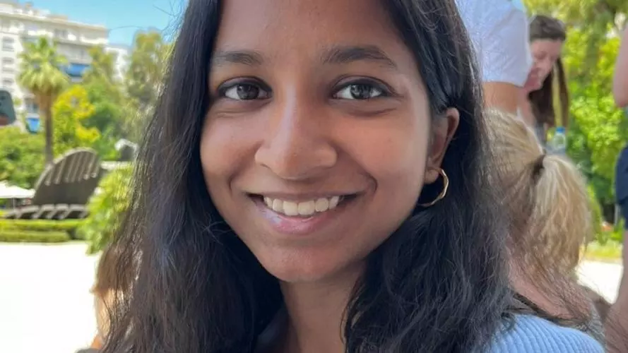 krittika ray photo