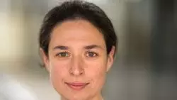 Photo of Natalie Quinn